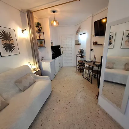 Retiro V - Quesitos Apartment *